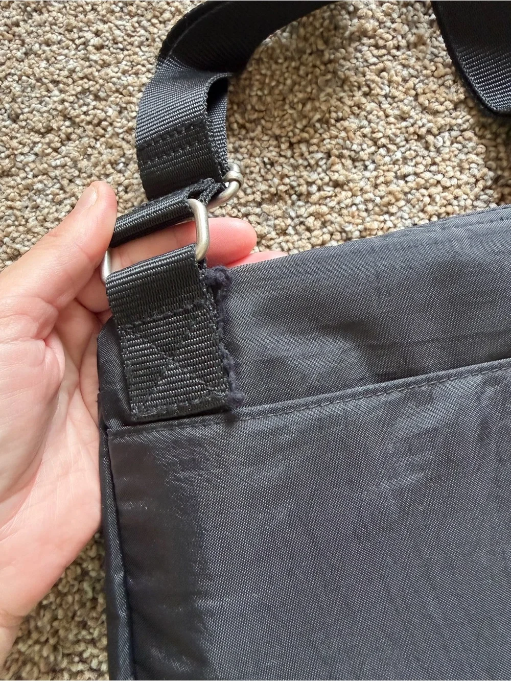 BAGGALLINI Black & Silver Nylon Zippered Crossbody Shoulder Bag